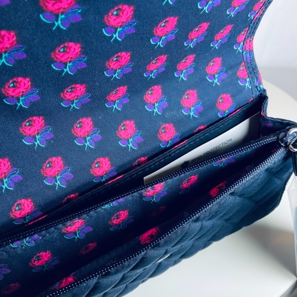 Vera Bradley Navy Quilted Clutch - Picture 4 of 6